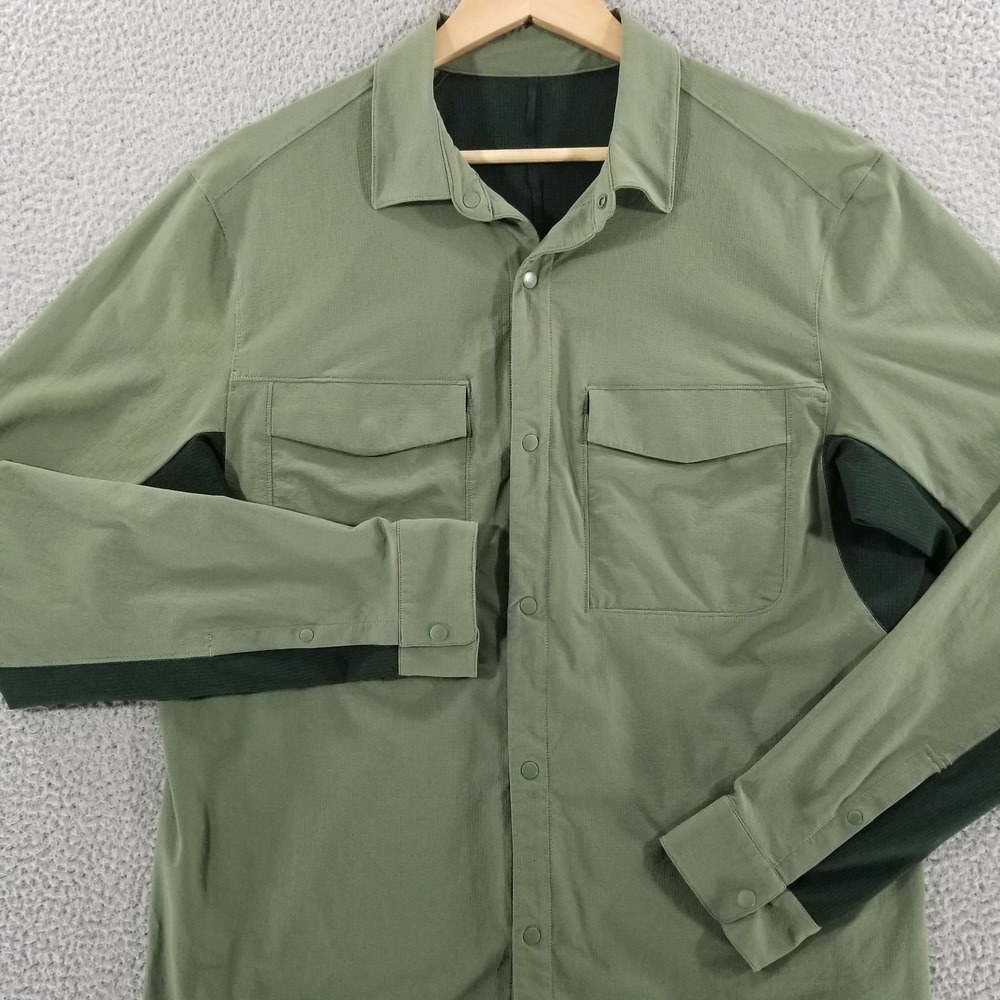 Lululemon Shirt Large Green Double Pocket Overshirt Ripstop Ventlight Mesh Snaps
